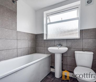 3 bedroom terraced house to rent - Photo 6