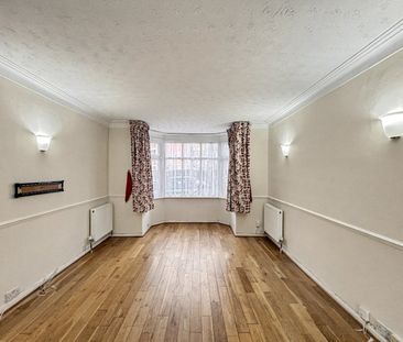 Donnington Road, Harrow, HA3 - Photo 3