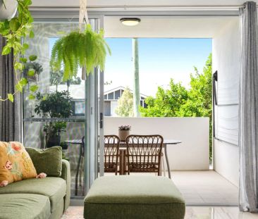 Spacious One-Bedroom Unit in Prime Location - Photo 6