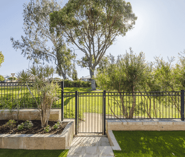 Beautiful home with parkland views - Photo 6