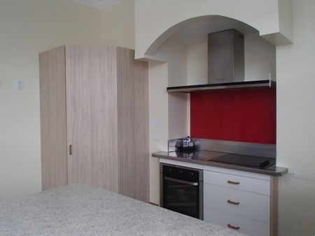 11 Ada Street, Palmerston Nth City, Palmerston North - Photo 3