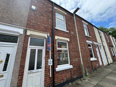 2 bedroom terraced house to rent - Photo 2