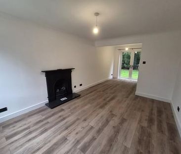 4 bedroom detached house to rent - Photo 3