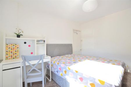 2 bedroom house to rent - Photo 4