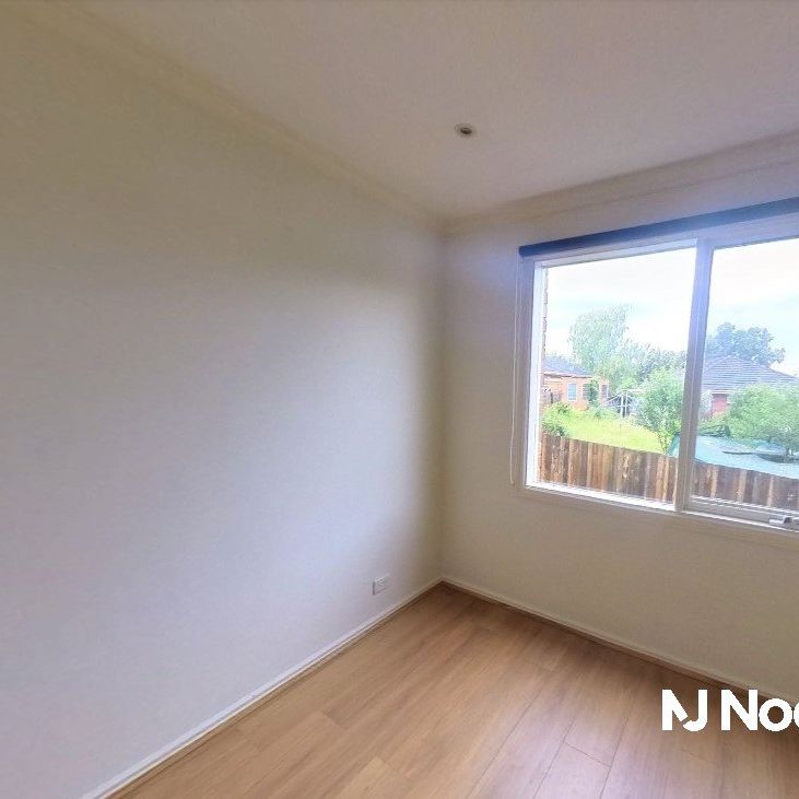 17 Jising Court, DONCASTER EAST - Photo 1