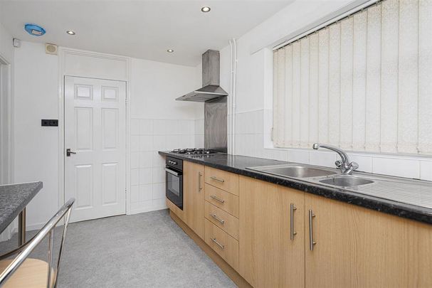 2 bedroom semi-detached house to rent - Photo 1