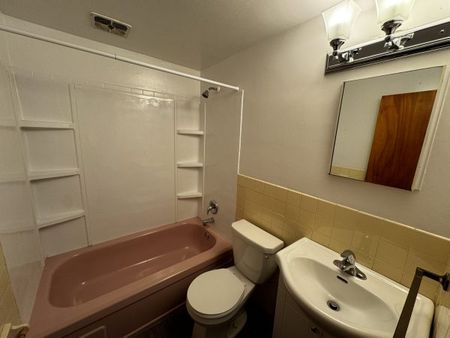 541 College St, Unit 27, Kingston, ON - Photo 5