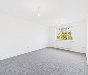 Ermin Street, Brockworth, Gloucester - Photo 4