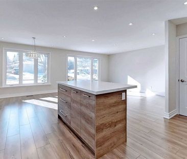 For Lease - 765 Greenfield Crescent Unit# Main, Newmarket, Ontario - Photo 2