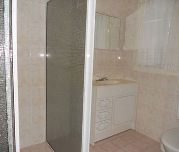 3 BEDROOM DUPLEX - Photo 5