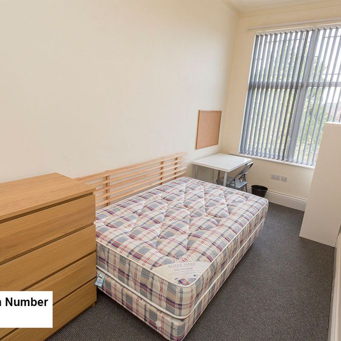 1 Bed Student Accommodation - Photo 1