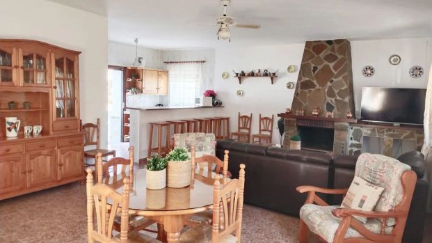 Casabermeja - Photo 1