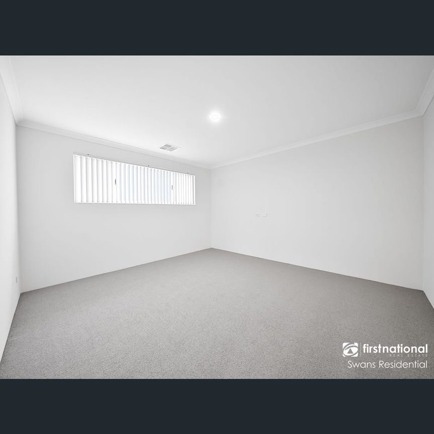60 Loutraki Crescent, Alkimos, WA 6038 - Photo 1