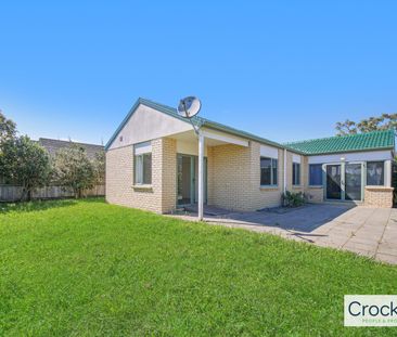 Charming 3-Bedroom Home in Henderson – 30 Kona Crescent - Photo 4