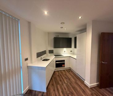 1 bedroom flat to rent - Photo 2