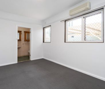 Quiet and comfortable city fringe 1 bedroom unit - Photo 4