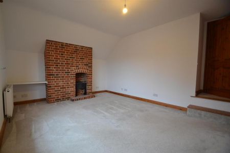 5 bedroom detached house to rent - Photo 5