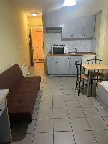 Studio/Γκαρσονιέρα για ενοικίαση - Κομοτηνή, - Φωτογραφία 2