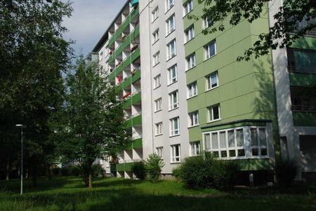 Lichterfüllte 2-Raum-Wohnung mit Balkon - Foto 4