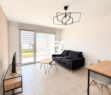 Location Appartement 2 pièces 44m² LUC LA PRIMAUBE 12450 - Photo 2