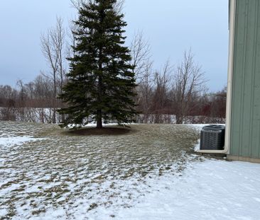 For Lease - 170 Snowbridge Way Unit# 123, Blue Mountains, Ontario - Photo 2