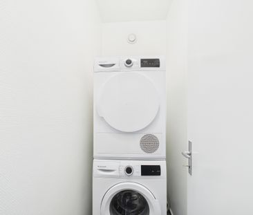 Appartement de 4.5 pièces en duplex au 1er étage à Lausanne - Photo 4