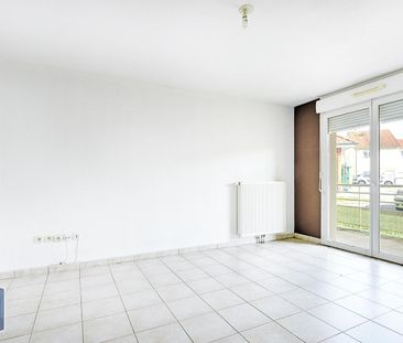 Location Appartement 2 pièces 46m² GRAND CHARMONT 25200 - Photo 2