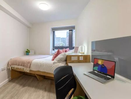 Standard Ensuite - Photo 4