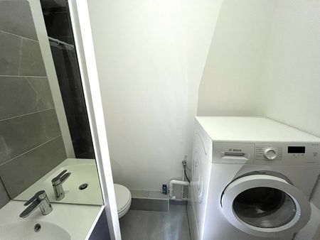 Location Appartement 1 pièce 33m² - Photo 5