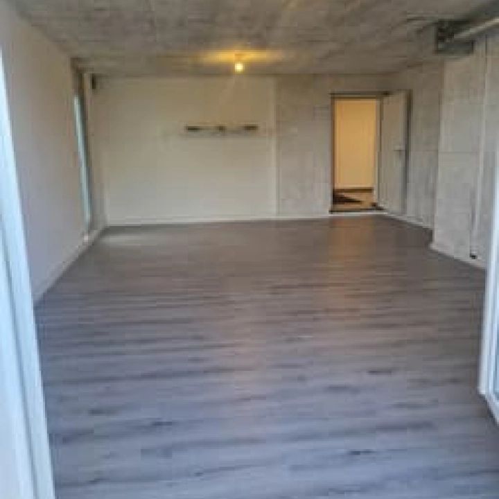 À louer – Bel appartement de 2.5 pièces avec jardin et vue lac au Mont-sur-Lausanne - Foto 1