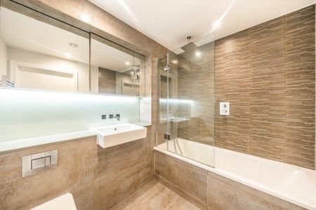 Gaumont Place, Streatham Hill, SW2 - Photo 5