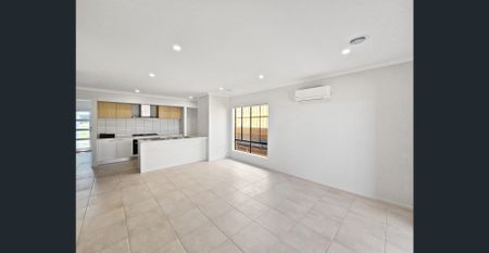 Stunning Family Home in Armstrong Creek! - Photo 3