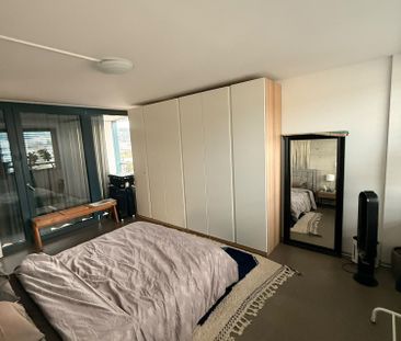 *Stylish furnished apartment with balcony in Zurich – 1 November to 23 December* - Photo 3