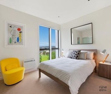 7 Yellow Box Lane, Burwood VIC 3125 - Townhouse For Rent | Domain - Photo 1