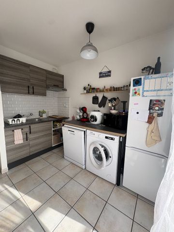 Location Appartement 2 pièces 40m² - Photo 5