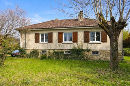 Location Maison 5 pièces 90m² - Photo 4