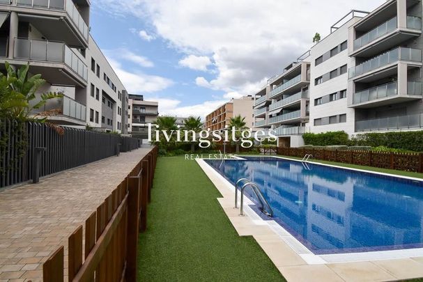 3 room luxury Flat for rent in Sitges, Catalonia - Photo 1