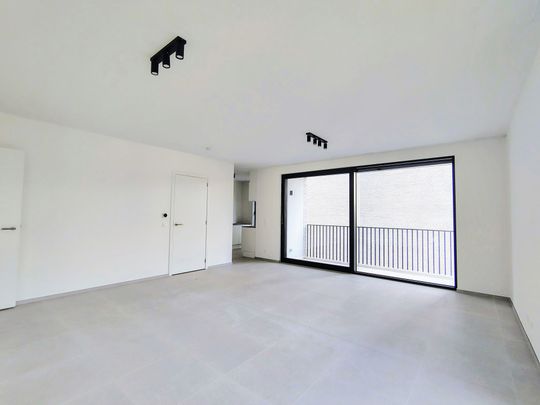 Rue Henri Evenepoel Straat, 1030, Schaarbeek - Photo 1