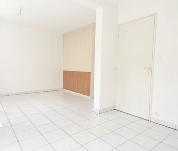 Location Appartement 1 pièce 39m² - Photo 5