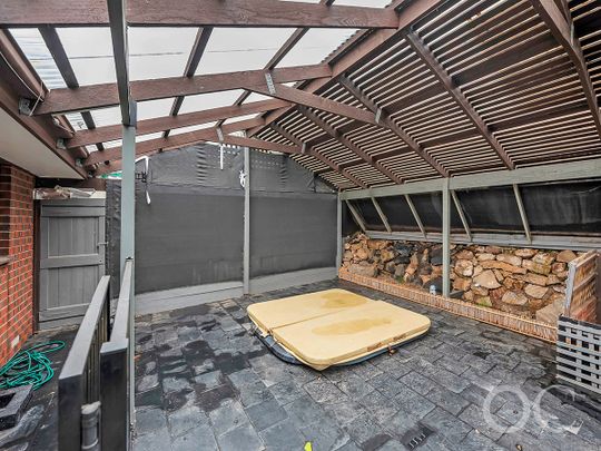 Open The Door to Coastal Comfort - Photo 1