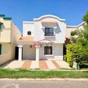 CASA EN RENTA EN MONTECARLO RESIDENCIAL - Foto 2