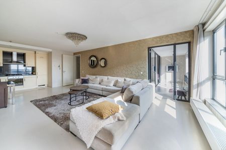 Appartement te huur: Bijlmerdreef 294 1102 AB Amsterdam - Photo 2