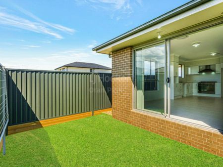 6A Charbray Loop, Oran Park - Photo 4