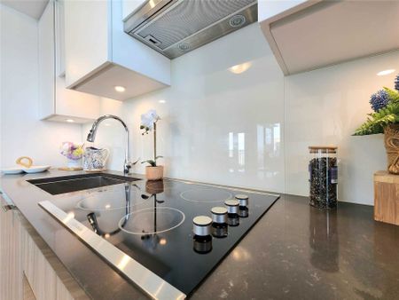 For Lease - 99 Broadway Avenue Unit# 2510, Toronto, Ontario - Photo 4