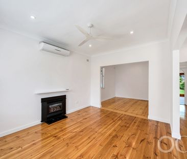 Open the Door to Light, Comfort & Everyday Convenience - Photo 3