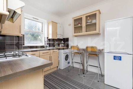2 bedroom property close to amenities and dalston overground - Photo 5