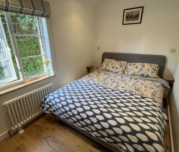 2 bed terraced house to rent in Torrington Place, Kenton, EX6 - Photo 4