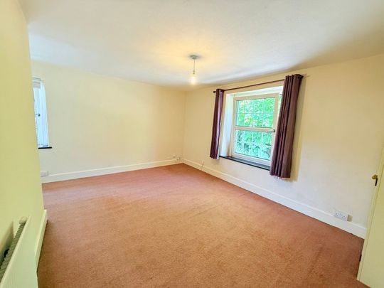 Honiton Road, Trull, Taunton - Photo 1
