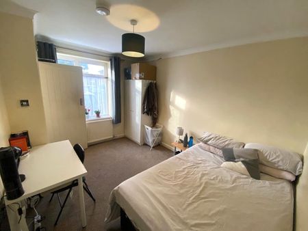 Buckingham Road, Norwich - Photo 4