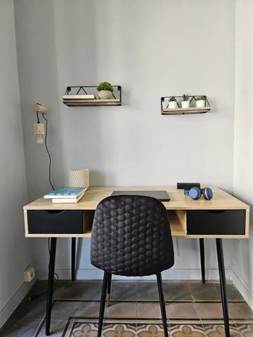 Carrer de Balmes, Barcelona, Catalonia 08007 - Photo 2